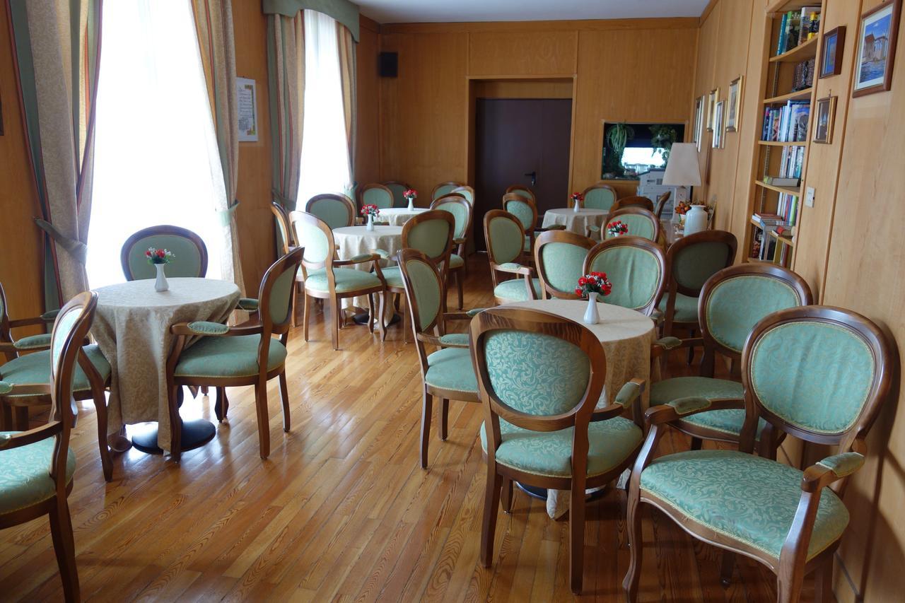 Hotel Pian Nava Premeno エクステリア 写真